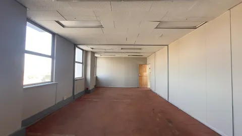 Sovereign House, Cnr Sovereign & Mullins Street, Bedford Gardens has a 428m² Office Space Available To Let (11)